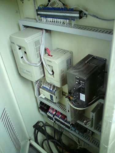 自動切臺電路
