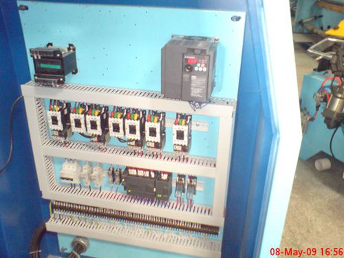 自動貼標分條機電路