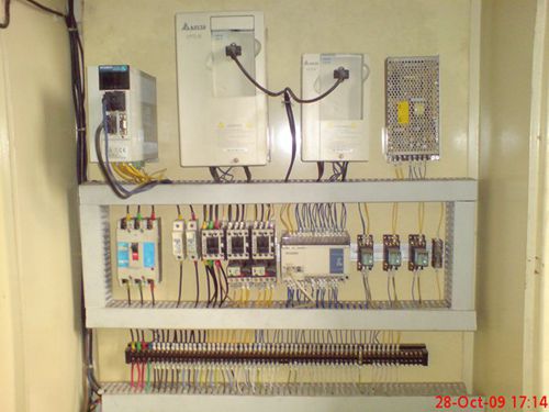 油壓切臺電路